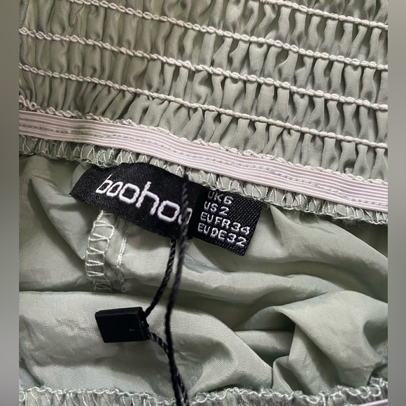 Brand new cargo skirt with pockets - Picture 3 of 4